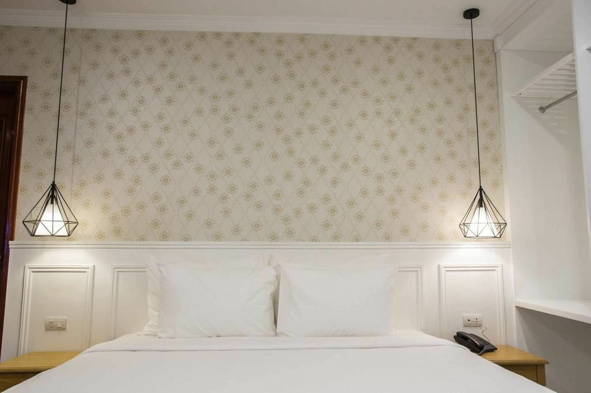 Hanoi A83 Hotel Экстерьер фото